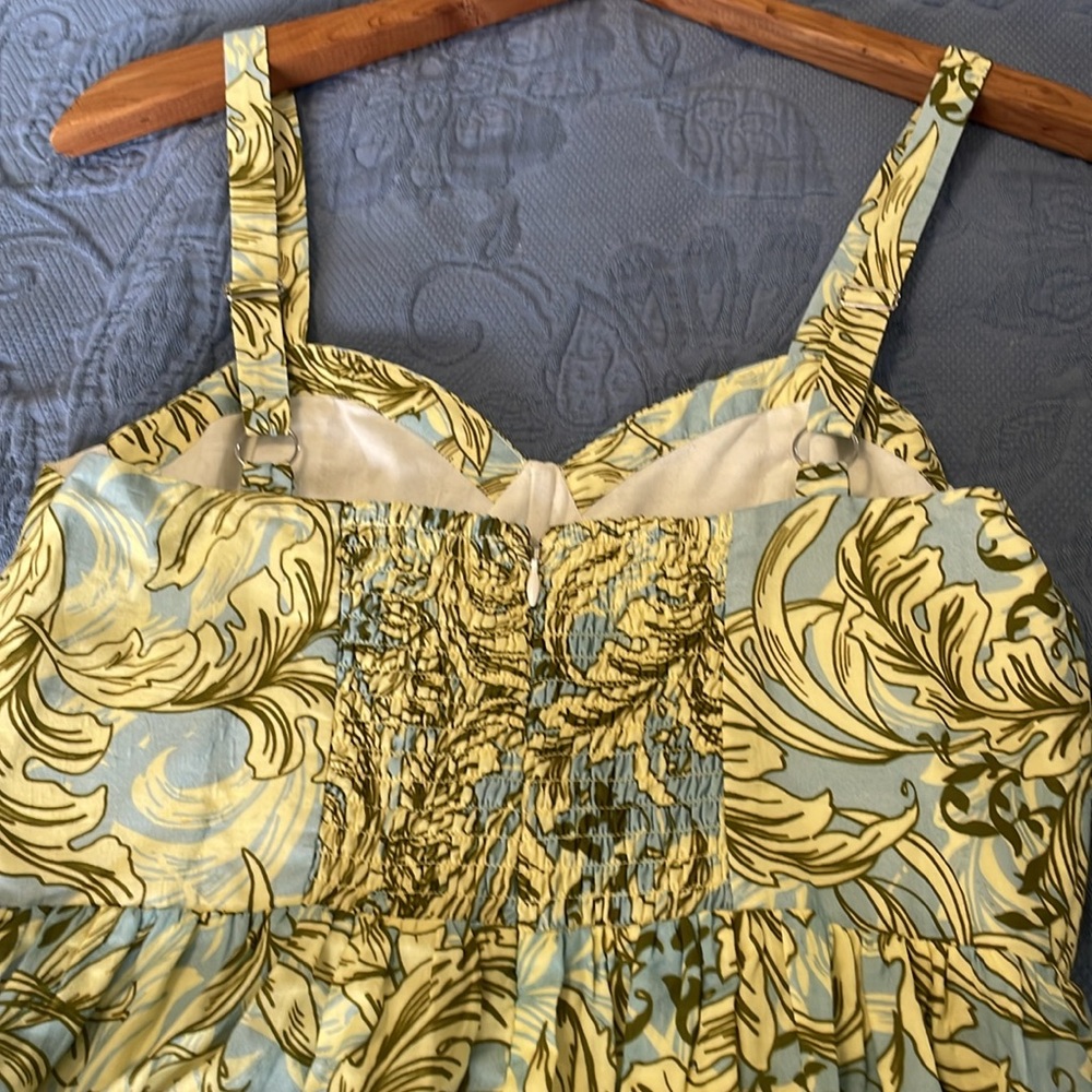 New Eddy Lace Printed Maxi Dress size Medium - Picture 13 of 15
